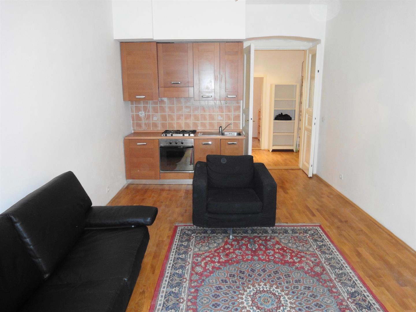 Pronájem zařízeného bytu 2Kk 51m2 s balkonem na Starém Městě, Praha 1