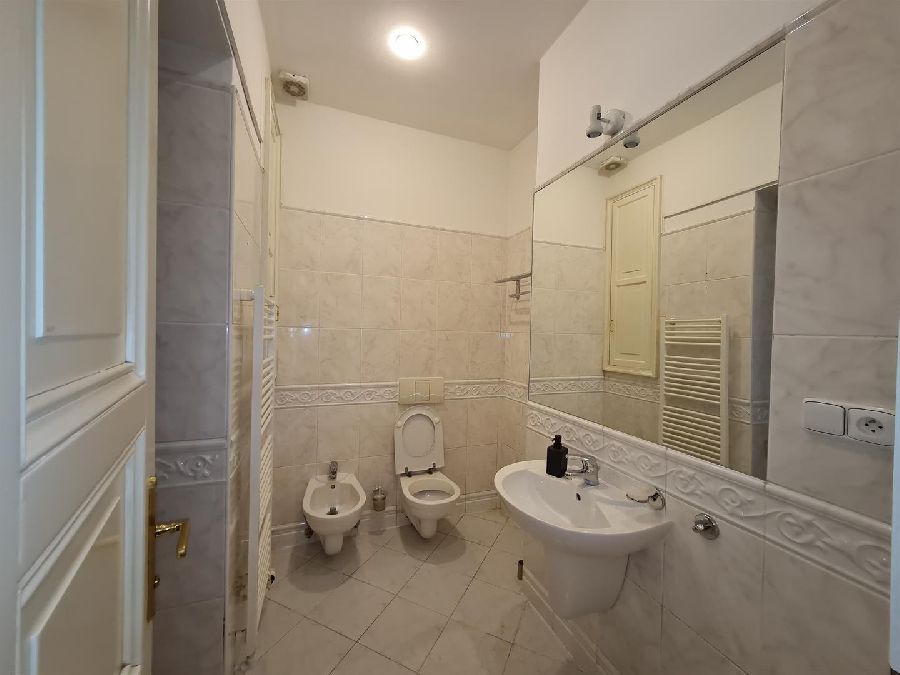Prodej bytu 1+kk,41m2 v centru Prahy 1 u Staroměstského náměstí