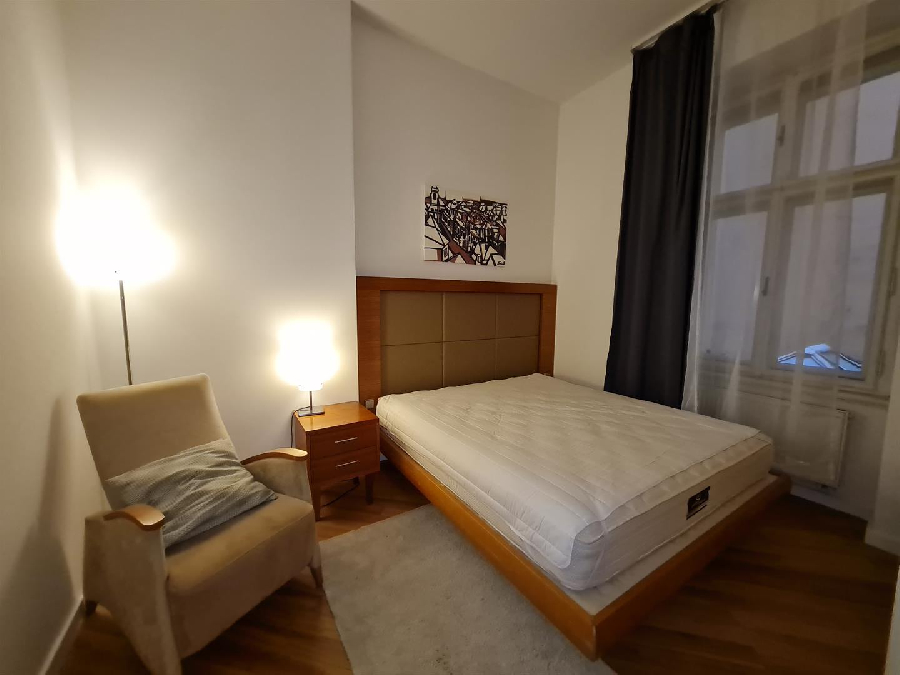 Prodej bytu 1+1 ,35m2 v centru Prahy 1 u Staroměstského náměstí