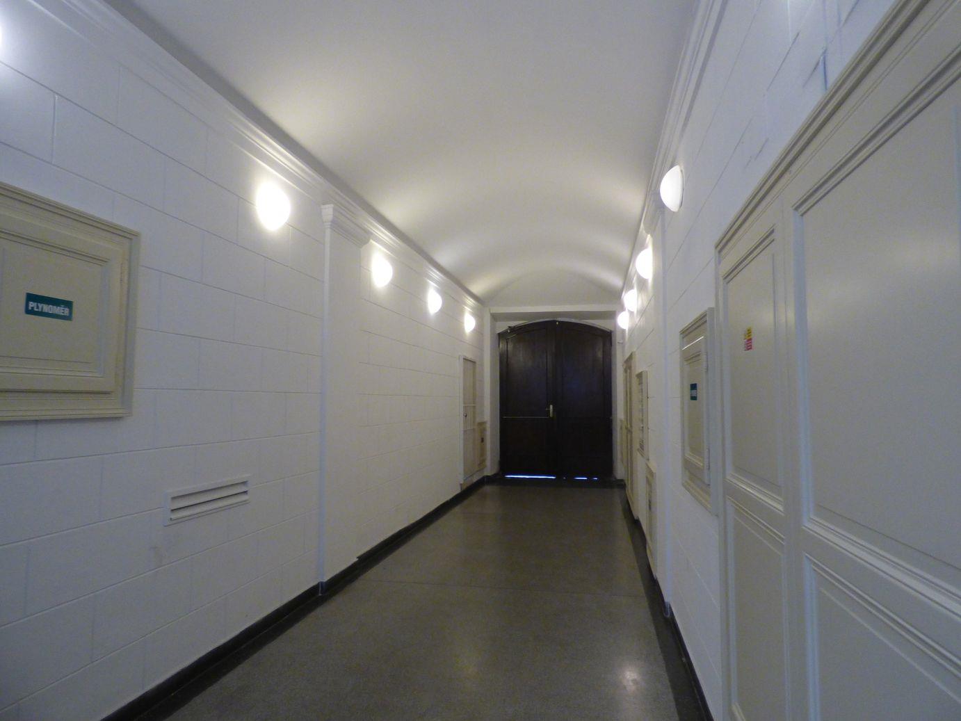 Rental of a 3+kk apartment, 75m2 in the center of Prague 1, close to the Palladium shopping center.